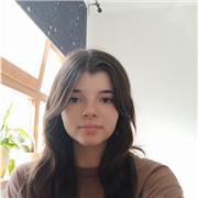 Ich biete Mathe Nachhilfe für Kinder bis zur sechsten an ich selber habe Familie in Australien und spreche öfters auch Englisch